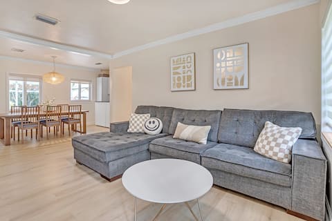 New Listing Cozy Miami Springs  | Relaxing Retreat