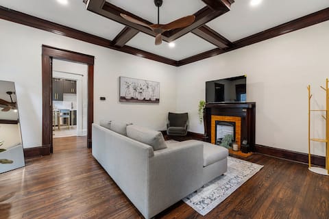 Successful Airbnb property: Urban comfort in green oasis - 2 miles to FIFA in Midtown