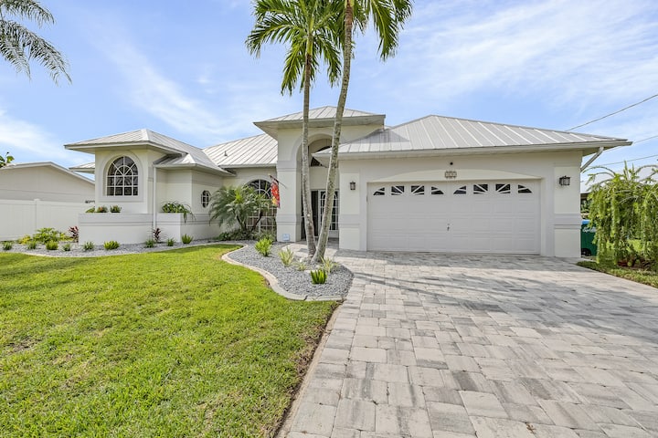 Oasis at 51st Heated Pool SW Cape - Houses for Rent in Cape Coral