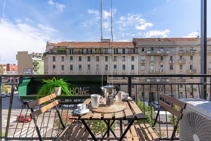 LEO1 [Loreto – Duomo] • Luxuy • Big • Apartment • gallery image 2