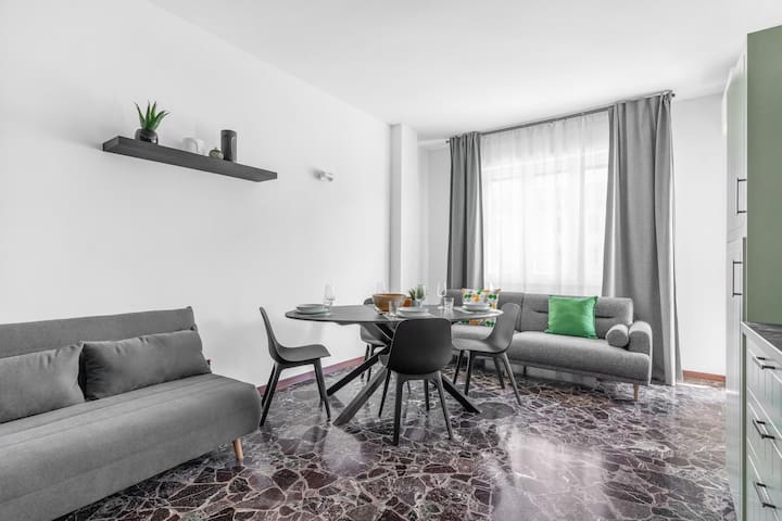 LEO1 [Loreto – Duomo] • Luxuy • Big • Apartment •