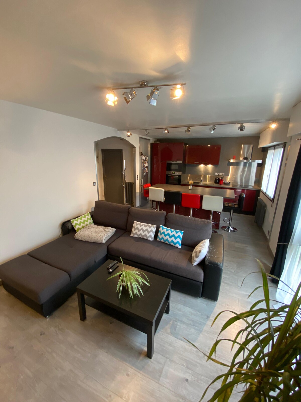 Top Airbnb: Grenoble Station Apartment à Grenoble