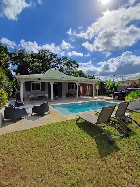 Private Villa, Pierrette 3 Rooms