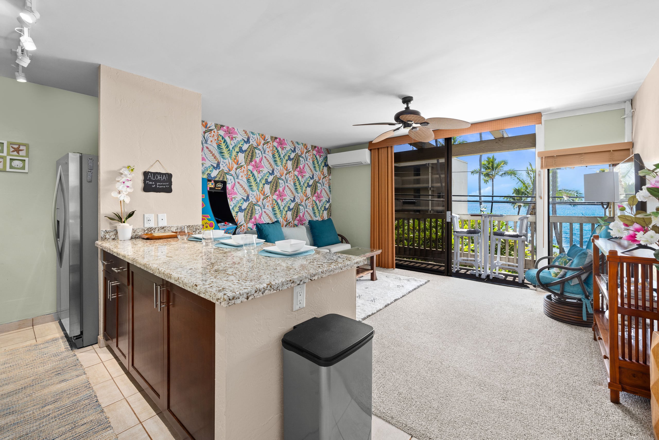 Condo in Kailua-Kona · ★4.82 · 1 bedroom · 2 beds · 1 private bath - Image 10