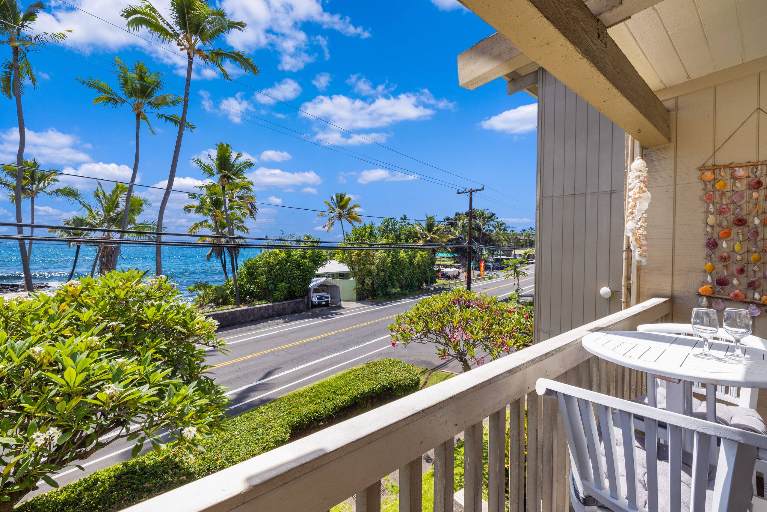 Condo in Kailua-Kona · ★4.82 · 1 bedroom · 2 beds · 1 private bath - Image 23