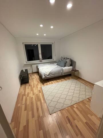 Quiet Family Apartment -10min. Oktoberfest-Parking gallery image 4