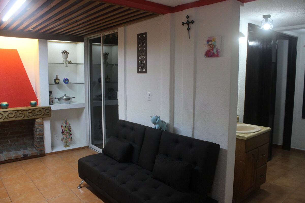 Anuncio de Airbnb popular: The Butterfly Apartment en Guerrero