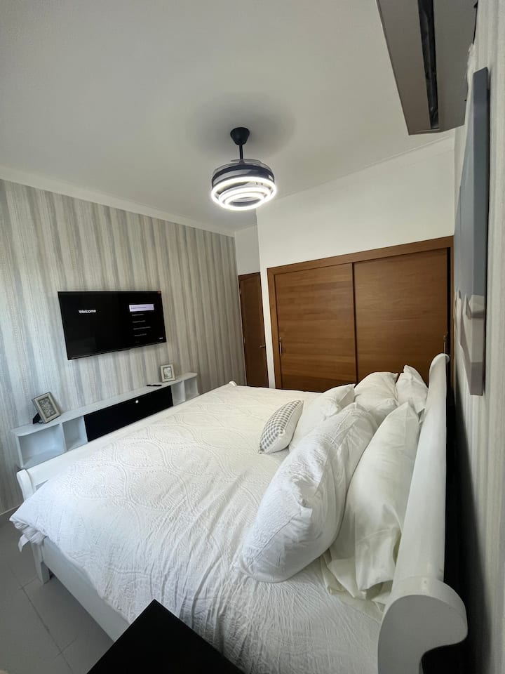 Krevat i ri i rehatshëm "King Size"