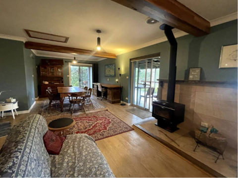 Top performing Airbnb: Magical Getaway 90 min from Sydney in Cessnock City Council