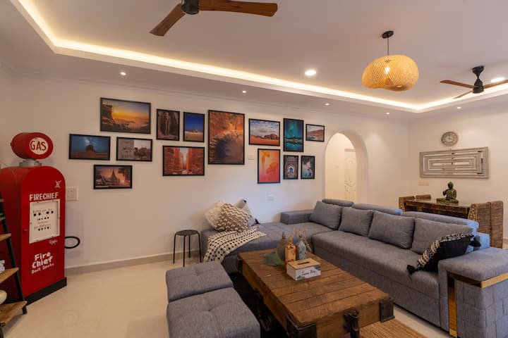 Living room 1 image 2