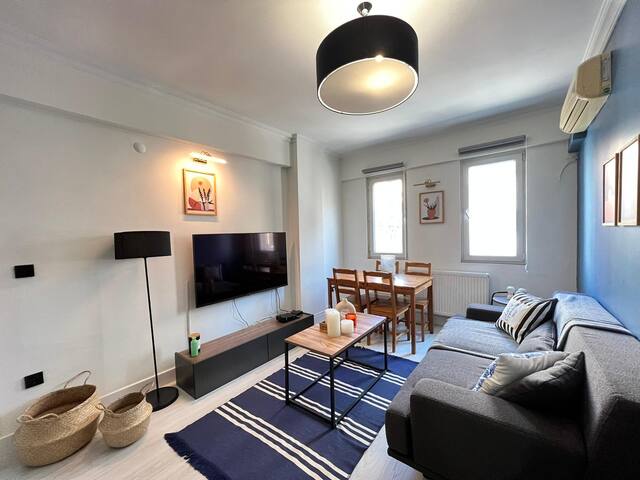 2 Stylish Units, 4BR, AC, Lift, Terrace Cihangir gallery image 3