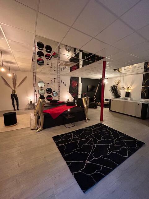 The sensual getaway, the Epernay love room