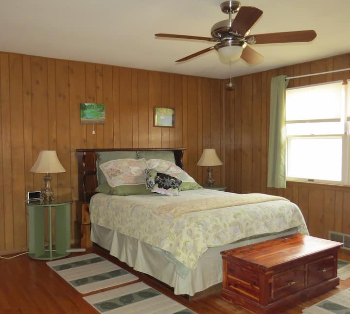 Comfy Miramiguoa Home