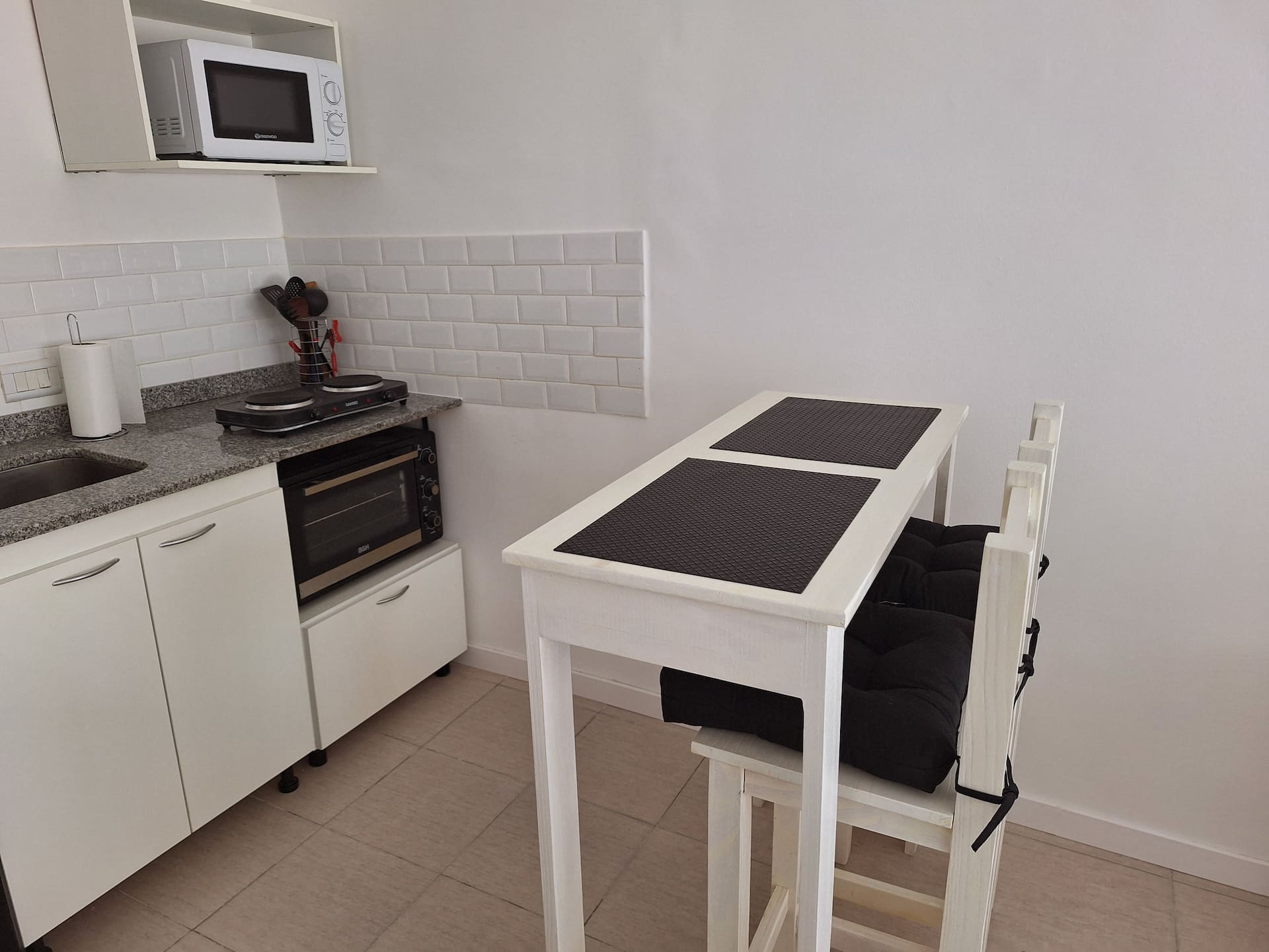 Kitnet de 1 ambiente em Morón