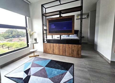 Successful Airbnb property: Modern loft-style apartment in the city of Cali in El Refugio