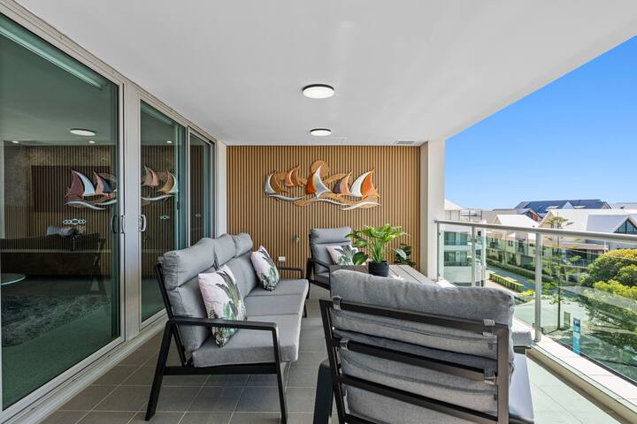 Three Bedroom Premium Ocean View Apartment gallery image 2