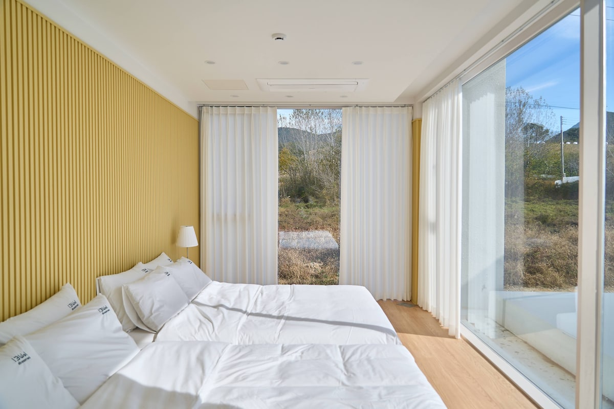 A very comfortable mattress