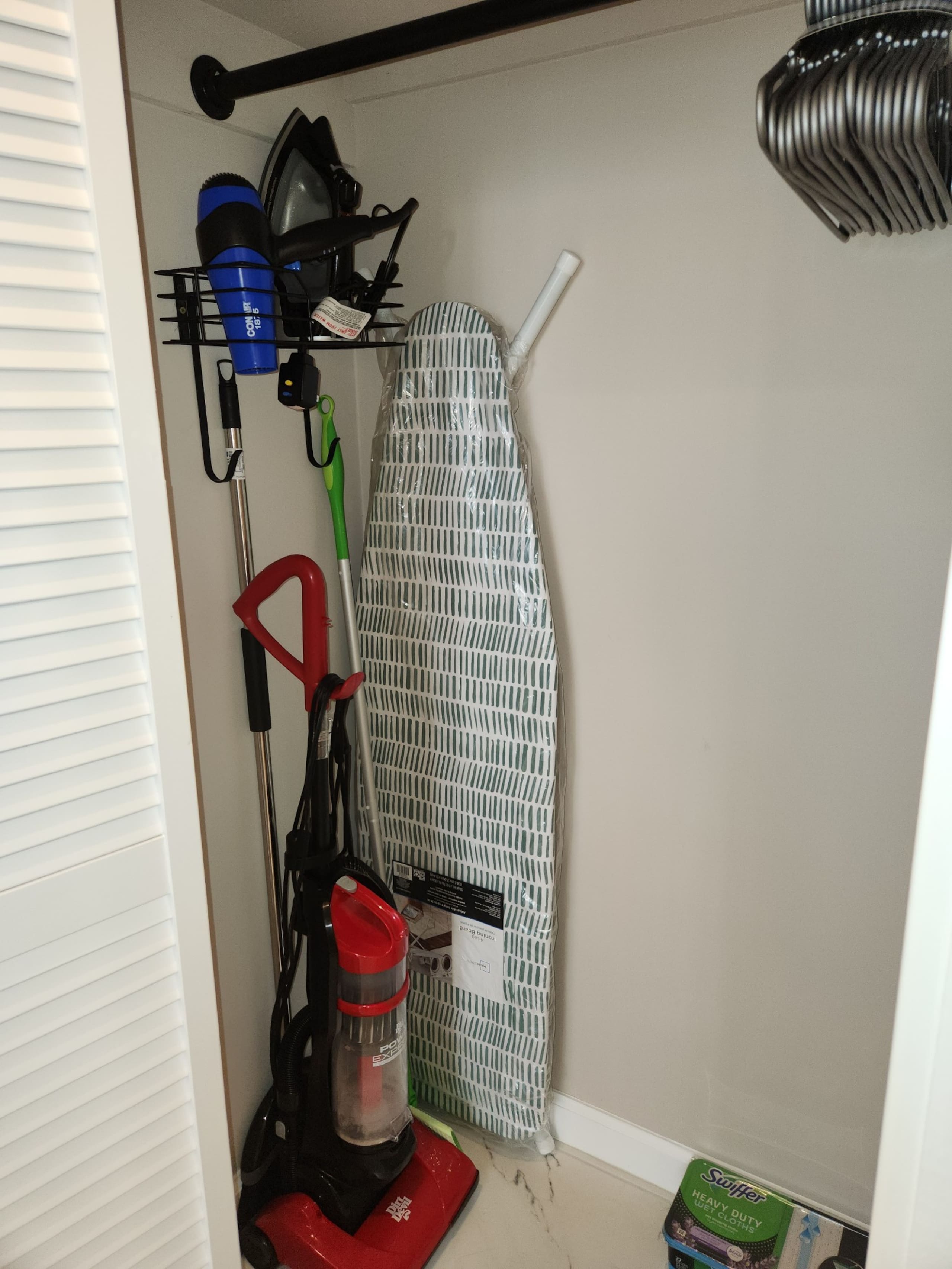 Newly Remodeled High Rise View! - Image 25