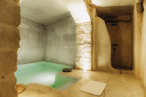 Cave Room with Private Pool