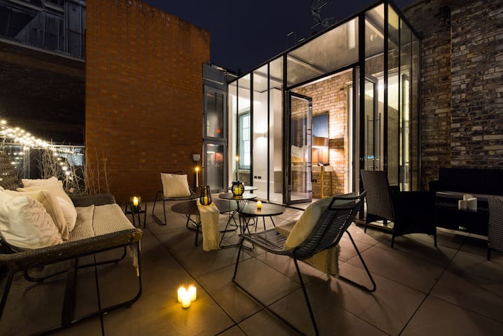 Amazing Penthouse in Central London gallery image 2
