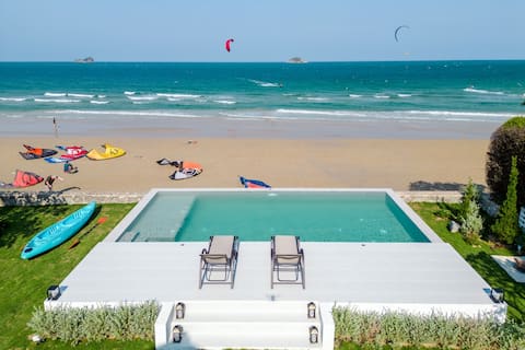 26Villa Huahin Beachfront