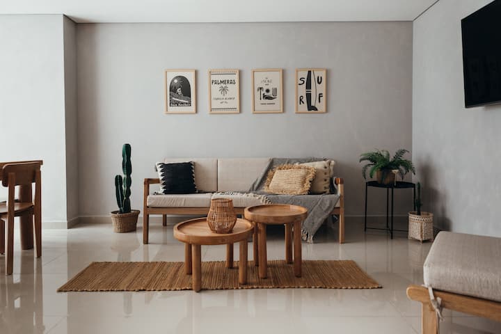 Espacioso Lindo Apartamento Laureles-estadio 302 - Medellín, Colombia