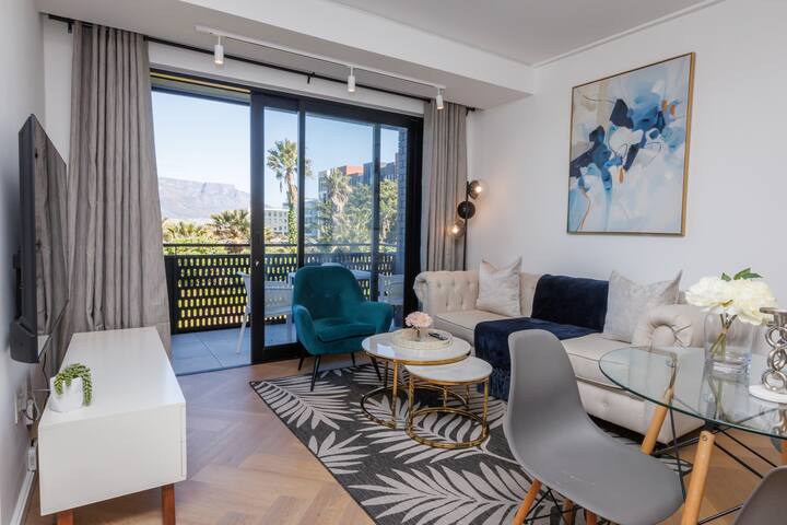 Power Backup Morden 2-Bed Apt Table Mountain View gallery image 4