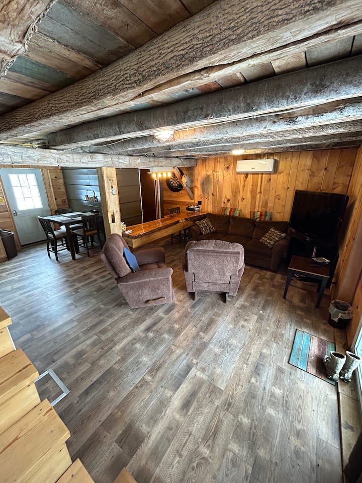 Lake Hoody Llc - Cabin 1 - Port Austin, MI