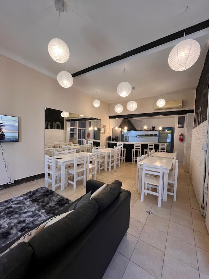 Апартаменты для групп в Palermo с террасой и бассейном