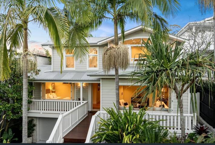 Luxury Balmoral Beach House -Heated Saltwater Pool