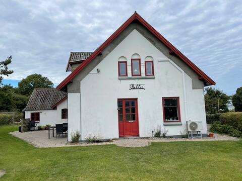 Big house by the beach - Revsøre beach
