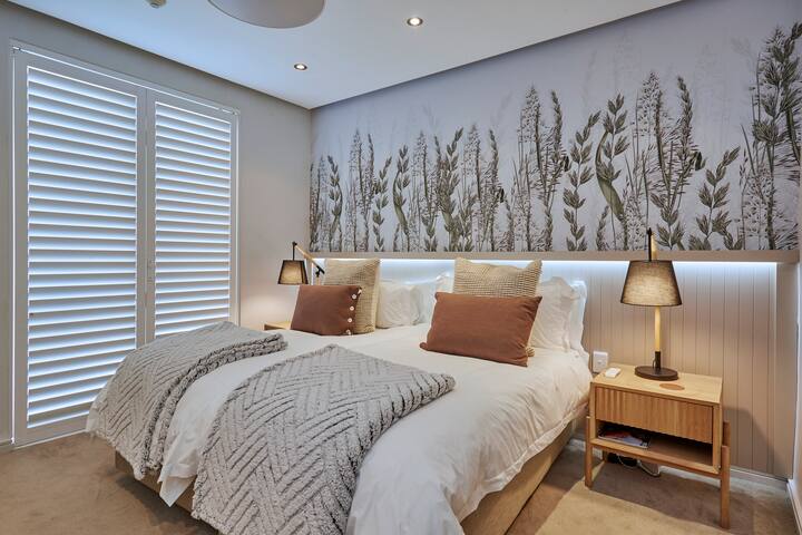 The Residence V&A Waterfront gallery image 2