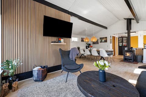 Successful Airbnb property: Scenic Cottage in Mariagerfjord
