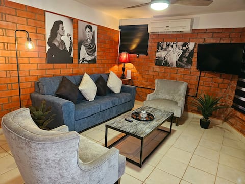 Popular Airbnb listing: Casa Musas - San Carlos / Walking to the Beach in Guaymas
