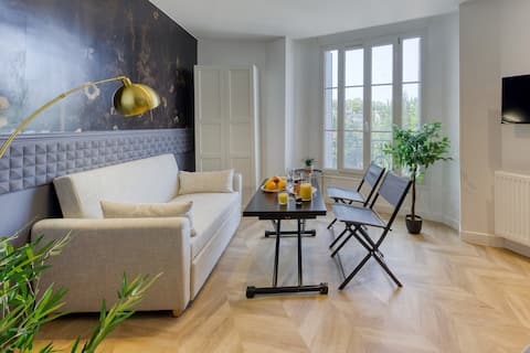Top Airbnb: Apartment - 20 min. PARIS Opéra - 20 min. CDG Airport in Aubervilliers