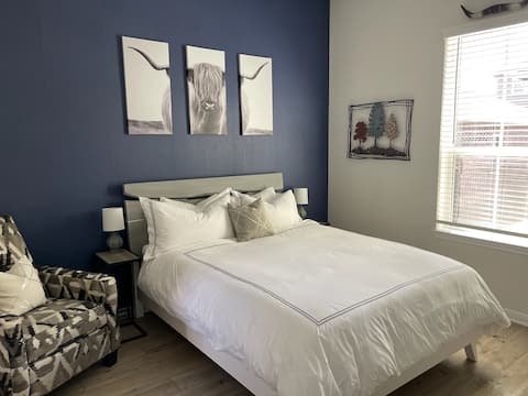 Popular Airbnb listing: Lone Star Retreat in Bluff Springs