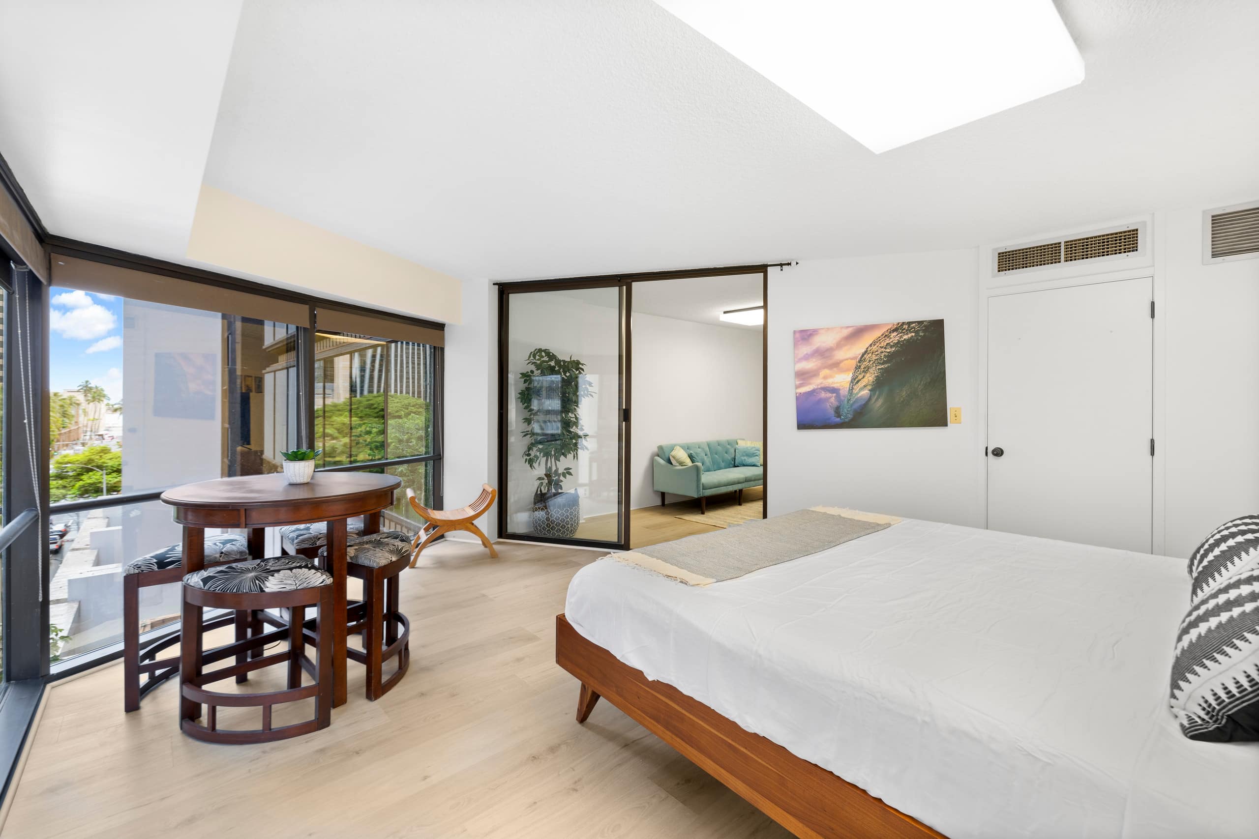Downtown Honolulu 1BR Suite: Parking, Jacuzzi, etc - Image 20