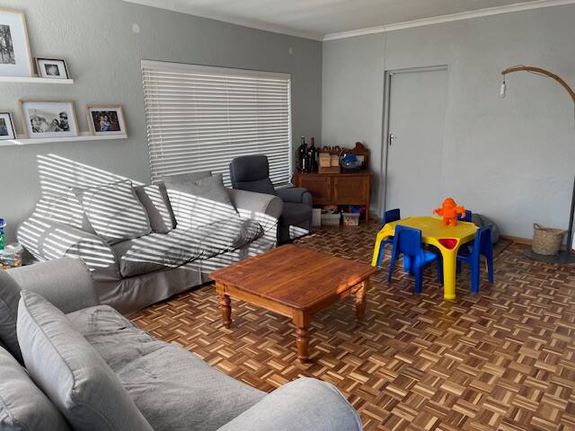 Spacious Family Beach Holiday gallery image 2