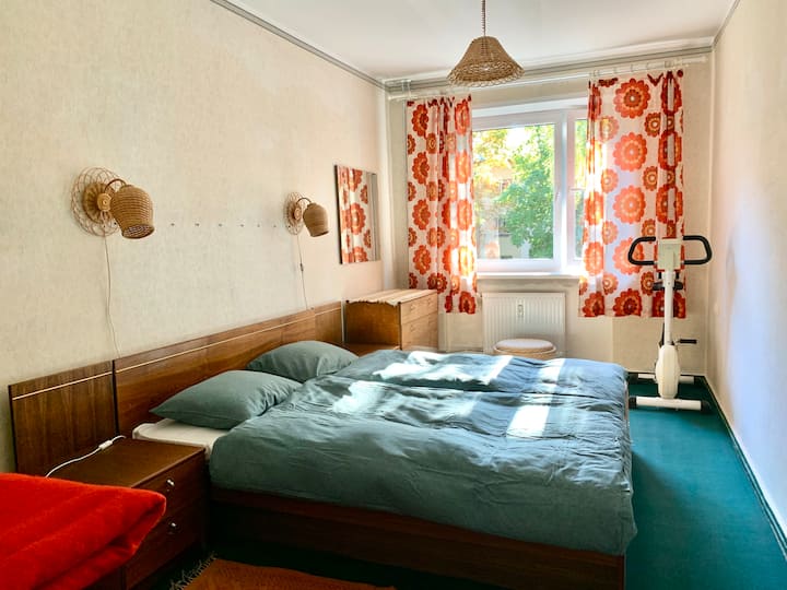 Apartment With Retro Charm - Tallinn