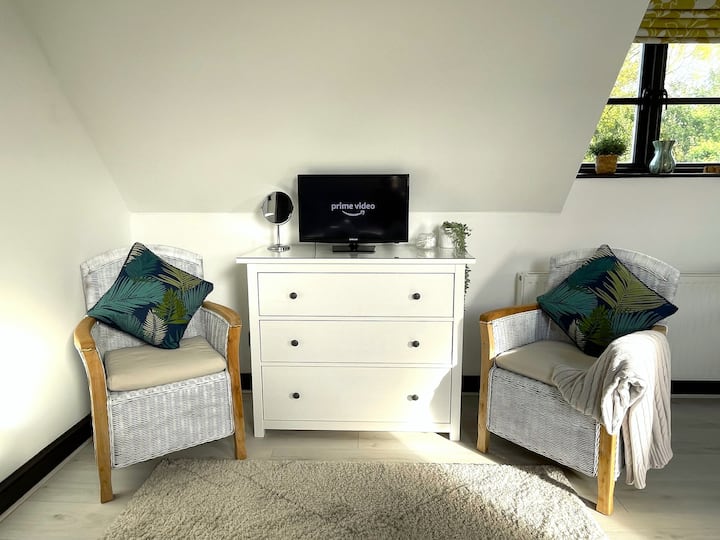 Cosy, Rural Retreat, Near Beaches & Hiking Trails - Budleigh Salterton
