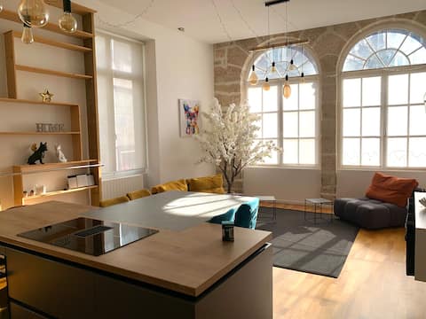 The Prestigious Victor Hugo