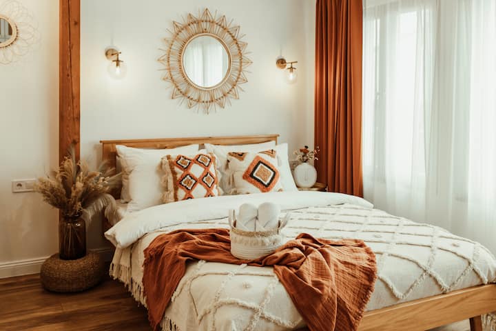 Bohoria • Студио в Стария град - Veliko Tarnovo