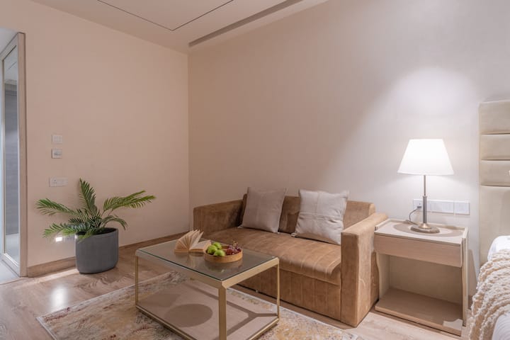 The Ceo Suite In Gurgaon|netflix - Gurugram