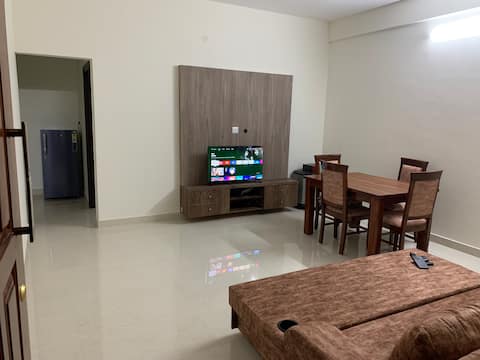 Family flat at Bommasandra - 2BHK Furnished