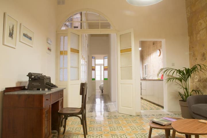 Vista 86 Vacation Rentals managed Airbnb listing 1