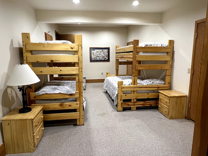 საძინებელი 3