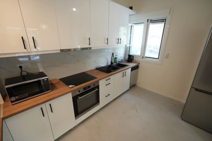 BookingAthens managed Airbnb listing 1