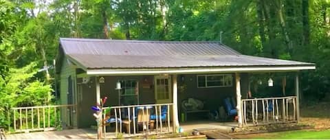 Cozy Cabin
View Jordan Lake Lake acc public dock