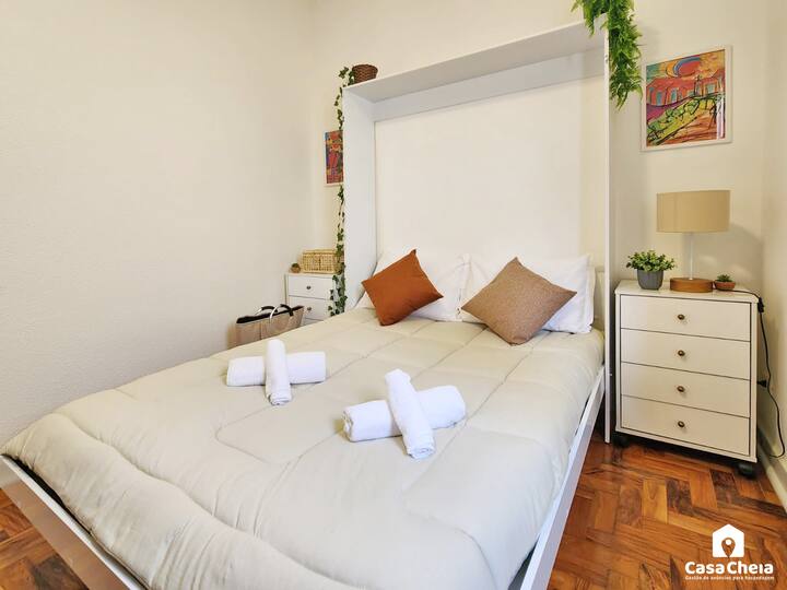 Ingebouwde tweepersoonsbed 