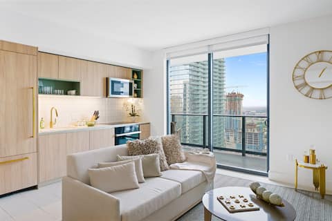 Hotel 601 2BR | 1,072sqft, W/D & Free Metro